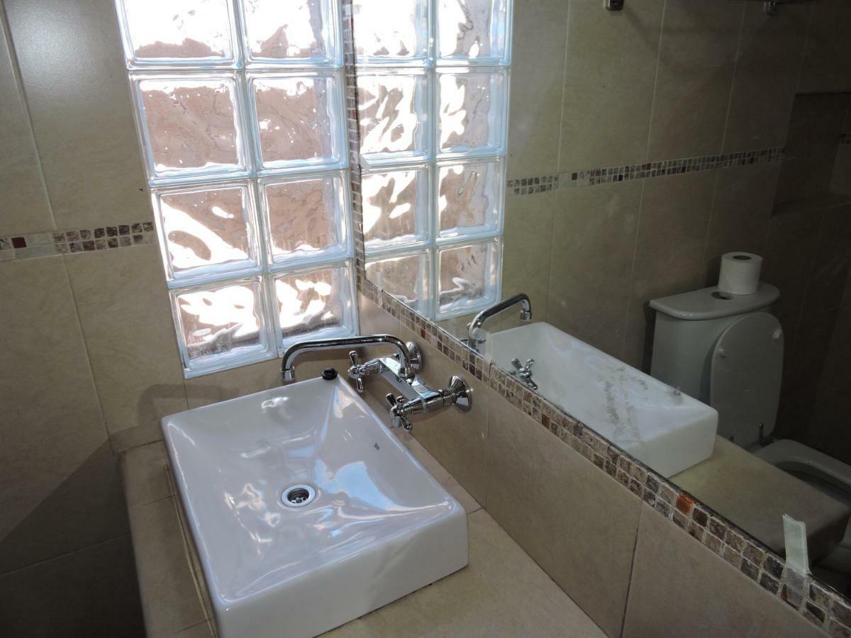 Bed and Breakfast Casa De Piedra Humahuaca Habitación foto
